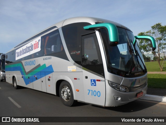 Grandino Transportes 7100 na cidade de Brasília, Distrito Federal, Brasil, por Vicente de Paulo Alves. ID da foto: 8628513.