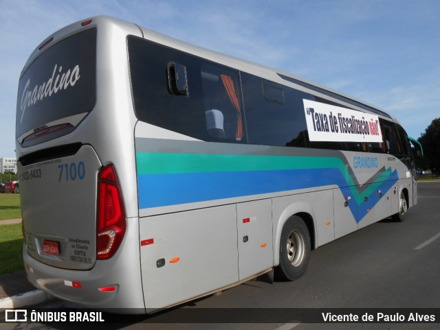 Grandino Transportes 7100 na cidade de Brasília, Distrito Federal, Brasil, por Vicente de Paulo Alves. ID da foto: 8628517.