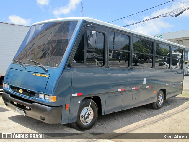 Motorhomes 2912 na cidade de Fortaleza, Ceará, Brasil, por Kieu Abreu. Número da foto: #8632096.