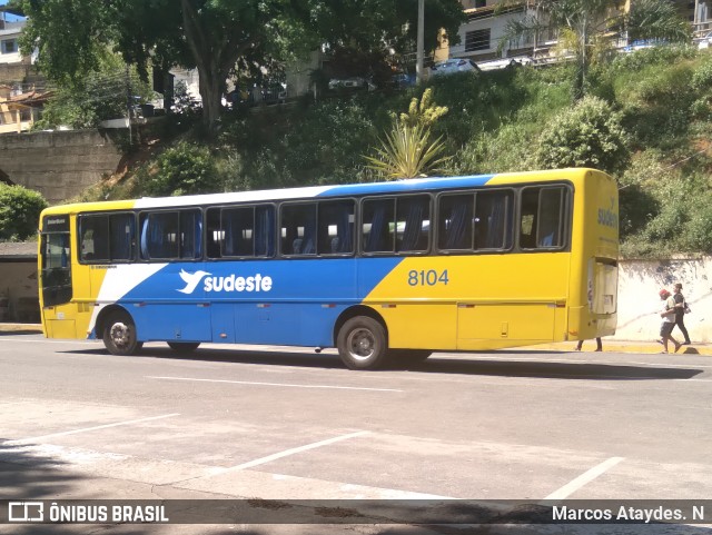 Viação Sudeste 8104 na cidade de Cachoeiro de Itapemirim, Espírito Santo, Brasil, por Marcos Ataydes. N. ID da foto: 8632907.