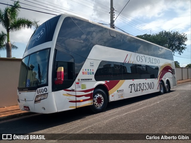 Osvaldo Turismo 6600 na cidade de Franca, São Paulo, Brasil, por Carlos Alberto Gibin. Número da foto: #8631074.