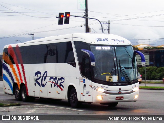 RC Tur Transportes e Turismo 3215 na cidade de Santos, São Paulo, Brasil, por Adam Xavier Rodrigues Lima. ID da foto: 8632642.