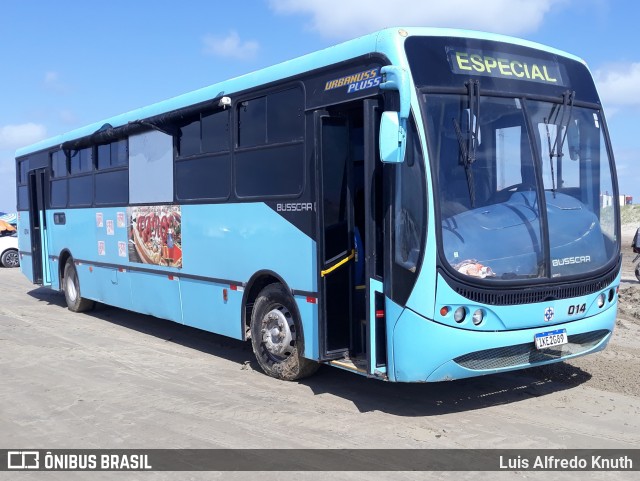 Ônibus Particulares 014 na cidade de Rio Grande, Rio Grande do Sul, Brasil, por Luis Alfredo Knuth. Número da foto: #8634038.