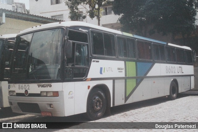 UTIL - União Transporte Interestadual de Luxo 8602 na cidade de Belo Horizonte, Minas Gerais, Brasil, por Douglas Paternezi. Número da foto: #8636072.