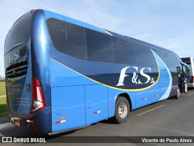 F&S Bus - Ferreira & Stefanini Locadora e Turismo 1900 na cidade de Brasília, Distrito Federal, Brasil, por Vicente de Paulo Alves. ID da foto: 8634261.