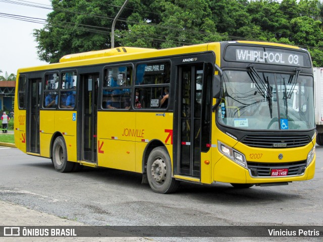 Gidion Transporte e Turismo 12007 na cidade de Joinville, Santa Catarina, Brasil, por Vinicius Petris. ID da foto: 8634090.