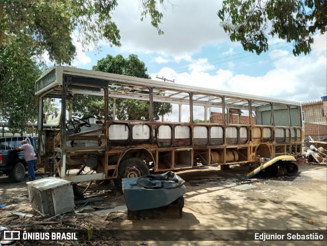 Sucata e Desmanches MMP8070 na cidade de Carpina, Pernambuco, Brasil, por Edjunior Sebastião. ID da foto: 8634614.