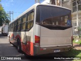 Ônibus Particulares 12002 na cidade de Porto Alegre, Rio Grande do Sul, Brasil, por Wesley Dos santos Rodrigues. Número da foto: #:id.