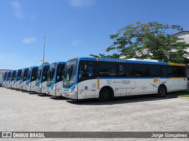 Viação Redentor C47644 na cidade de Rio de Janeiro, Rio de Janeiro, Brasil, por Jorge Gonçalves. ID da foto: 8637959.