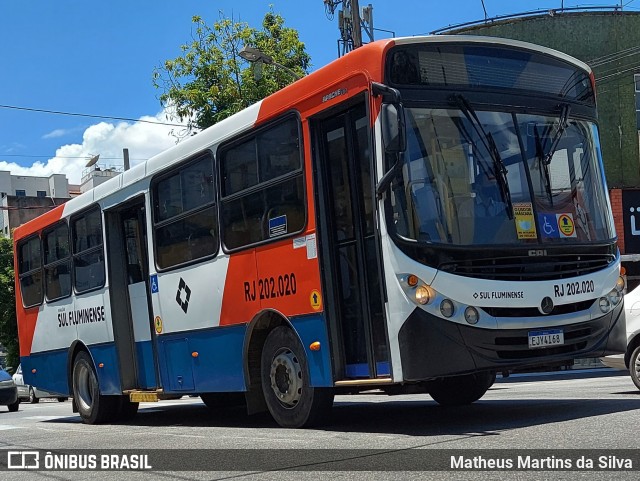 Viação Sul Fluminense RJ 202.020 na cidade de Volta Redonda, Rio de Janeiro, Brasil, por Matheus Martins da Silva. ID da foto: 8693567.