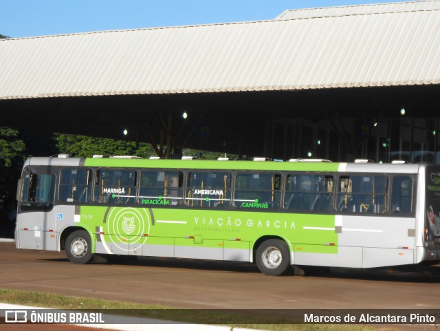 Viação Garcia 7519 na cidade de Maringá, Paraná, Brasil, por Marcos de Alcantara Pinto. ID da foto: 8694621.