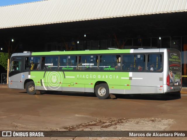 Viação Garcia 81017 na cidade de Maringá, Paraná, Brasil, por Marcos de Alcantara Pinto. Número da foto: #8694792.
