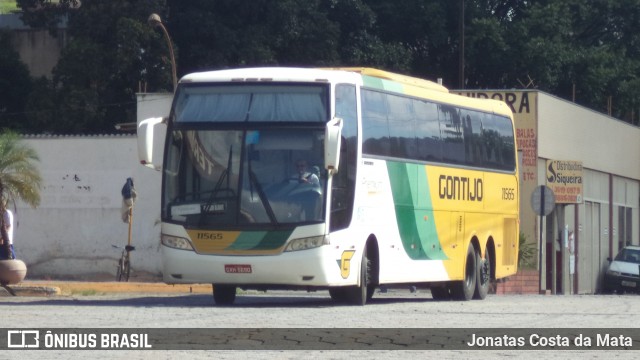 Empresa Gontijo de Transportes 11565 na cidade de Coronel Fabriciano, Minas Gerais, Brasil, por Jonatas Costa da Mata. ID da foto: 8694469.