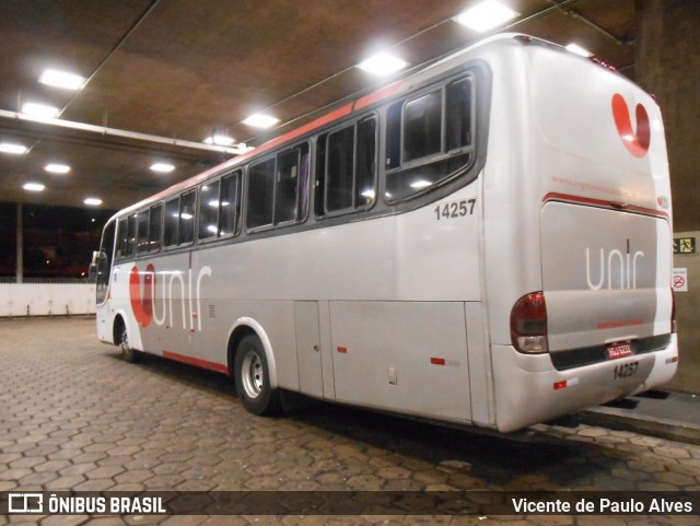 Expresso Unir 14257 na cidade de Belo Horizonte, Minas Gerais, Brasil, por Vicente de Paulo Alves. Número da foto: #8721438.