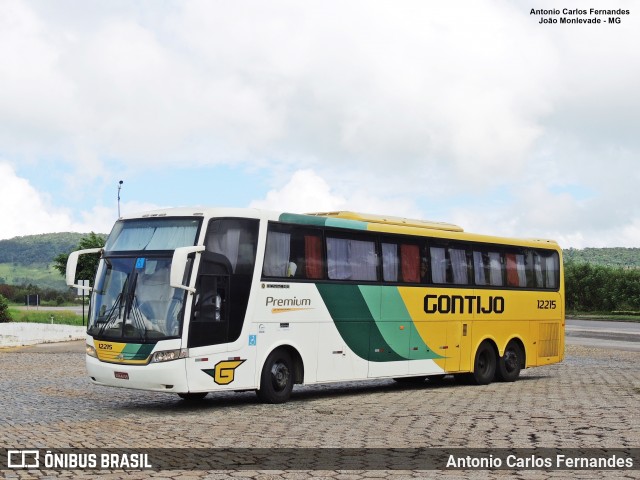 Empresa Gontijo de Transportes 12215 na cidade de João Monlevade, Minas Gerais, Brasil, por Antonio Carlos Fernandes. ID da foto: 8722980.