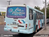Ônibus Particulares 10102008 na cidade de Beberibe, Ceará, Brasil, por Jonatha Thomé. Número da foto: #8727440.