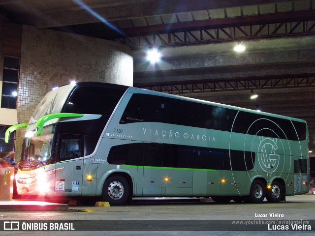 Viação Garcia 7187 na cidade de Apucarana, Paraná, Brasil, por Lucas Vieira. Número da foto: #8728787.