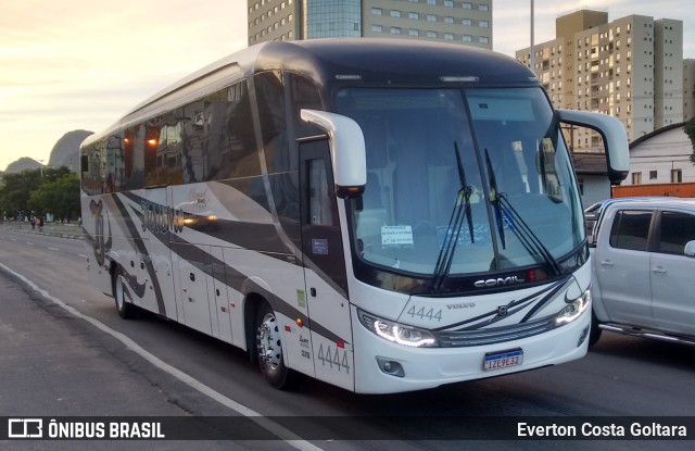 TJ Turismo 4444 na cidade de Cariacica, Espírito Santo, Brasil, por Everton Costa Goltara. ID da foto: 8731249.