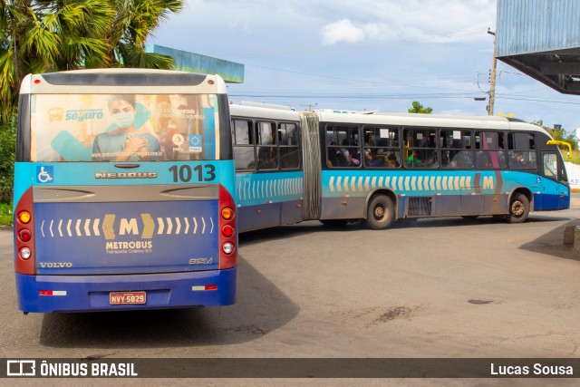 Metrobus 1013 na cidade de Goiânia, Goiás, Brasil, por Lucas Sousa. ID da foto: 8731506.