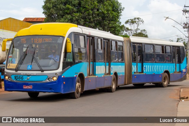 Metrobus 1086 na cidade de Goiânia, Goiás, Brasil, por Lucas Sousa. ID da foto: 8731478.