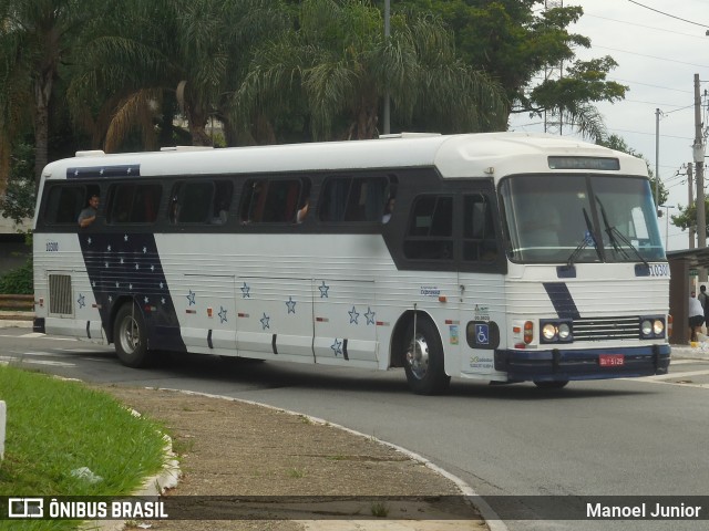 Ônibus Particulares 10300 na cidade de São Paulo, São Paulo, Brasil, por Manoel Junior. Número da foto: #8730545.