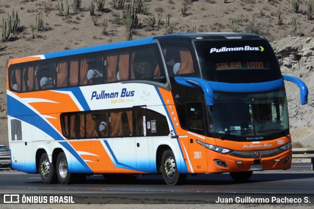 Pullman Bus 3981 na cidade de Tiltil, Chacabuco, Metropolitana de Santiago, Chile, por Juan Guillermo Pacheco S.. Número da foto: #8738427.