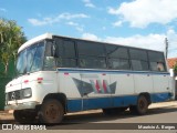 Ônibus Particulares 9696 na cidade de Piraju, São Paulo, Brasil, por Mauricio A. Borges. Número da foto: #:id.