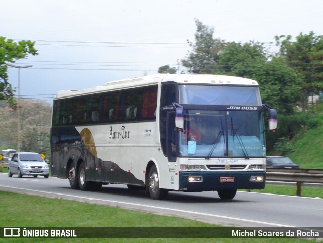 Anne-Tur KRD-4909 na cidade de Queimados, Rio de Janeiro, Brasil, por Michel Soares da Rocha. Número da foto: #8743695.
