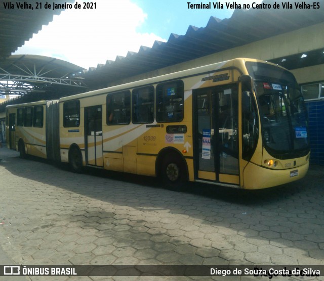 Viação Praia Sol 12039 na cidade de Vila Velha, Espírito Santo, Brasil, por Diego de Souza Costa da Silva. ID da foto: 8743471.