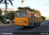 Ônibus Particulares 0517 na cidade de Santo Antônio do Monte, Minas Gerais, Brasil, por Marcelo Horta. Número da foto: #:id.