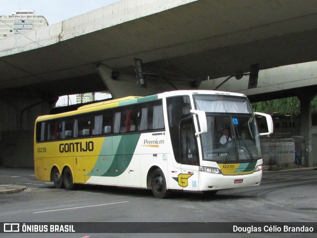 Empresa Gontijo de Transportes 12235 na cidade de Belo Horizonte, Minas Gerais, Brasil, por Douglas Célio Brandao. ID da foto: 8744048.