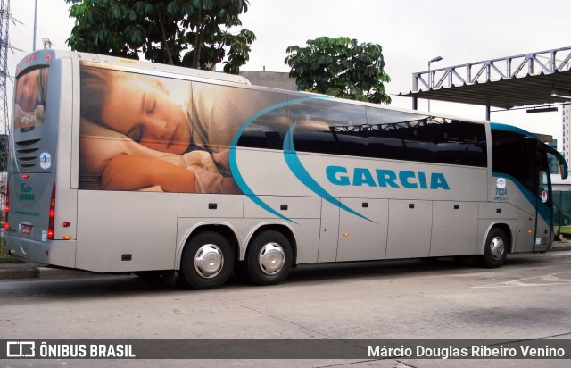 Viação Garcia 7024 na cidade de São Paulo, São Paulo, Brasil, por Márcio Douglas Ribeiro Venino. ID da foto: 8698724.