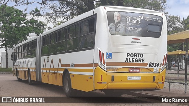 Companhia Carris Porto-Alegrense 0834 na cidade de Porto Alegre, Rio Grande do Sul, Brasil, por Max Ramos. Número da foto: #8746847.