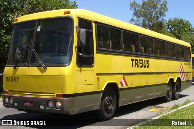 Viação Itapemirim 24067 na cidade de Barra do Piraí, Rio de Janeiro, Brasil, por Rafael H.. ID da foto: 8747587.