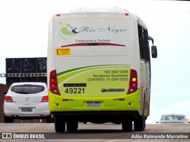 Rio Negro Fretamento e Turismo 49221 na cidade de Belo Horizonte, Minas Gerais, Brasil, por Adão Raimundo Marcelino. Número da foto: #8752118.