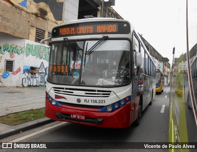 Transportadora Tinguá RJ 156.221 na cidade de Rio de Janeiro, Rio de Janeiro, Brasil, por Vicente de Paulo Alves. Número da foto: #8752068.