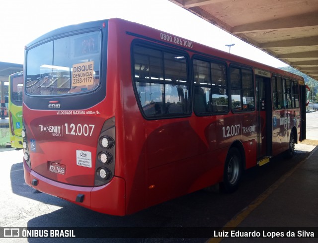 Transportes Peixoto 1.2.007 na cidade de Niterói, Rio de Janeiro, Brasil, por Luiz Eduardo Lopes da Silva. Número da foto: #8753651.