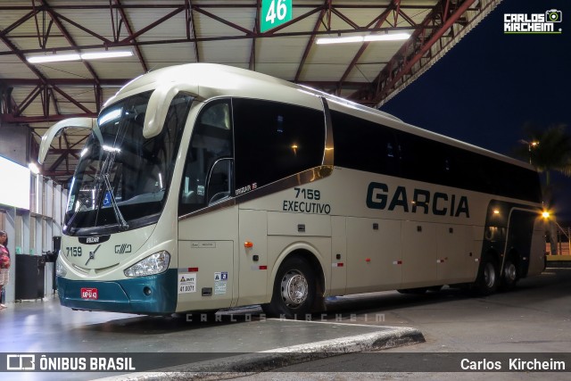 Viação Garcia 7159 na cidade de Londrina, Paraná, Brasil, por Carlos Kircheim. Número da foto: #8752403.