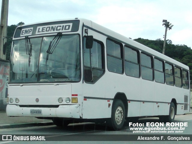 Construtora Leôncio Martins 8306 na cidade de Santo Amaro da Imperatriz, Santa Catarina, Brasil, por Alexandre F.  Gonçalves. Número da foto: #8755488.