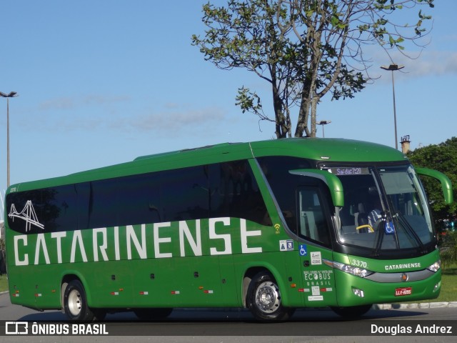 Auto Viação Catarinense 3370 na cidade de Florianópolis, Santa Catarina, Brasil, por Douglas Andrez. ID da foto: 8756543.