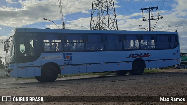 SOUL - Sociedade de Ônibus União Ltda. 7221 na cidade de Alvorada, Rio Grande do Sul, Brasil, por Max Ramos. Número da foto: #8760363.