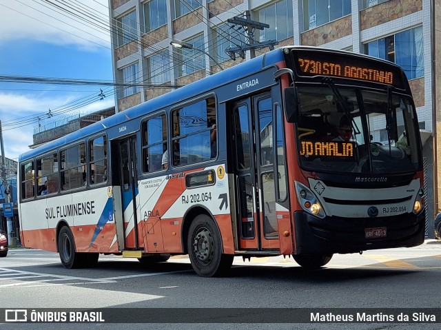 Viação Sul Fluminense RJ 202.054 na cidade de Volta Redonda, Rio de Janeiro, Brasil, por Matheus Martins da Silva. Número da foto: #8765139.