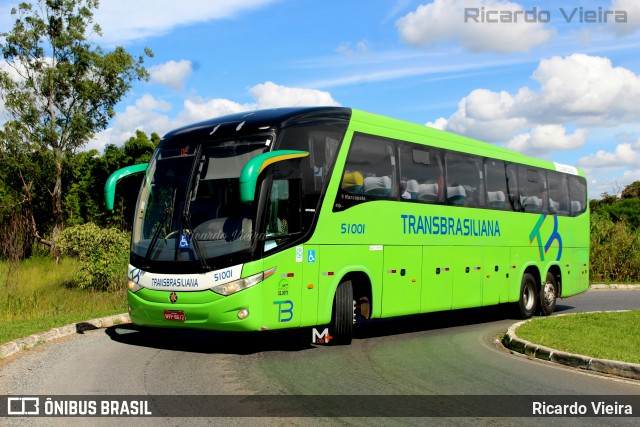 Transbrasiliana Transportes e Turismo 51001 na cidade de Brasília, Distrito Federal, Brasil, por Ricardo Vieira. ID da foto: 8764805.