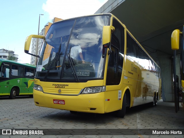 Viação Itapemirim 9547 na cidade de Belo Horizonte, Minas Gerais, Brasil, por Marcelo Horta. ID da foto: 8768389.