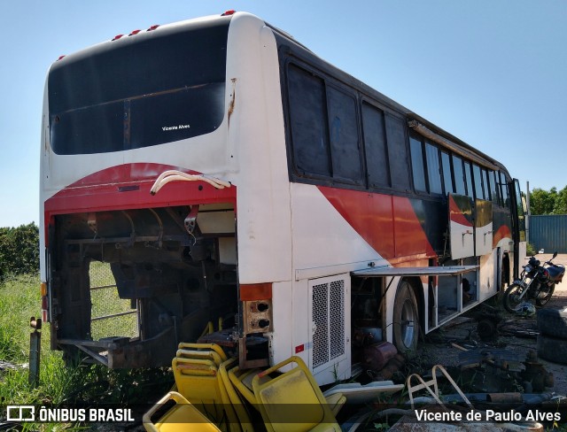 Sucata e Desmanches 3255 na cidade de Santo Antônio do Monte, Minas Gerais, Brasil, por Vicente de Paulo Alves. ID da foto: 8768742.