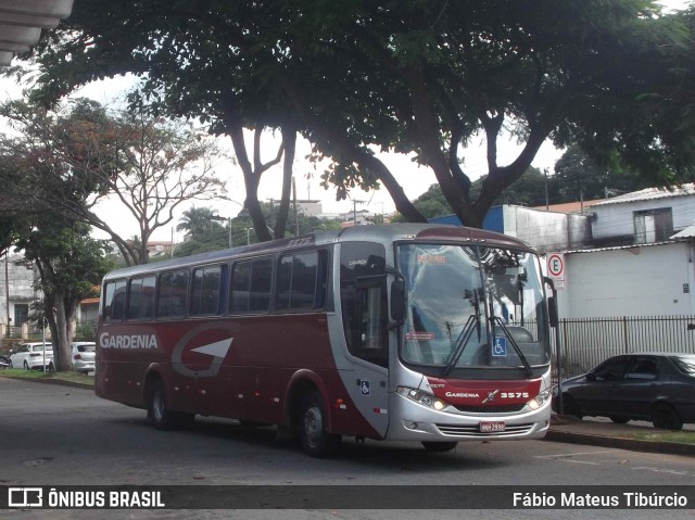 Expresso Gardenia 3575 na cidade de Três Corações, Minas Gerais, Brasil, por Fábio Mateus Tibúrcio. ID da foto: 8772969.