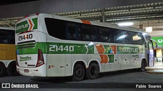 Empresa Gontijo de Transportes 21440 na cidade de Roseira, São Paulo, Brasil, por Fabio  Soares. Número da foto: #8772973.