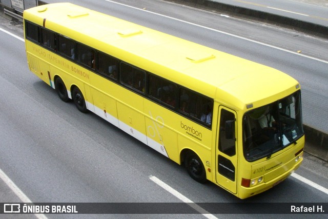 Viação Itapemirim 41021 na cidade de Resende, Rio de Janeiro, Brasil, por Rafael H.. Número da foto: #8777914.