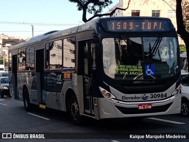 Viação Zurick 30984 na cidade de Belo Horizonte, Minas Gerais, Brasil, por Kaique Marquês Medeiros . Número da foto: #8704377.
