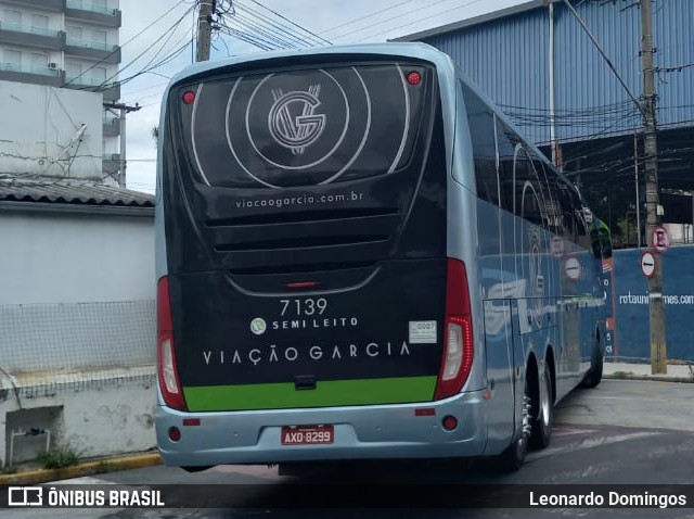 Viação Garcia 7139 na cidade de Sorocaba, São Paulo, Brasil, por Leonardo Domingos. Número da foto: #8703558.
